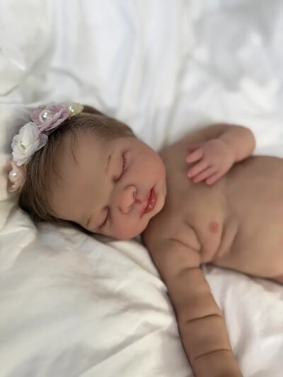 Luna — 18" Full Body Silicone Reborn Baby Girl