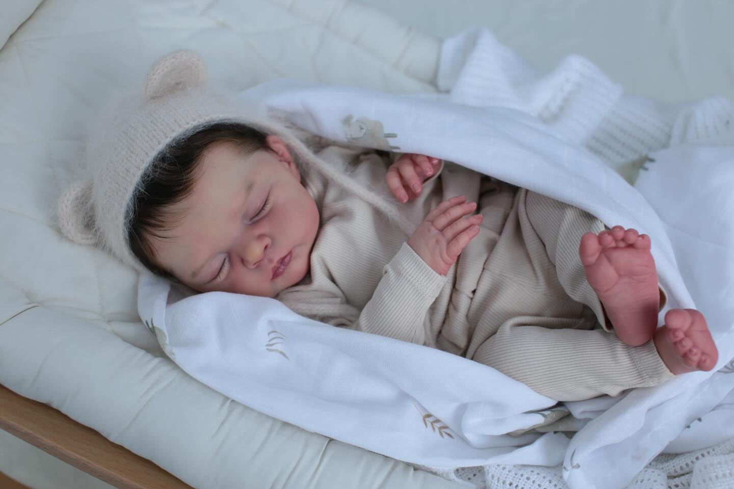 Irys 19 Inch Full Body Silicone bany girl