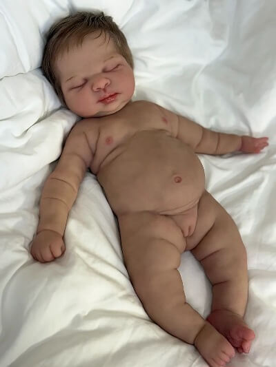 Luna — 18" Full Body Silicone Reborn Baby Girl