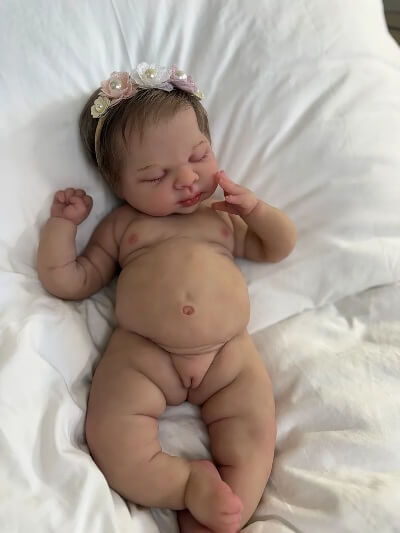 Luna — 18" Full Body Silicone Reborn Baby Girl